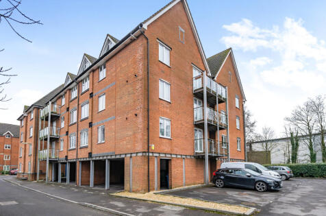 The Lamports, Alton, Hampshire, GU34