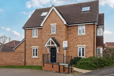 Motley Gardens, Alton, Hampshire, GU34