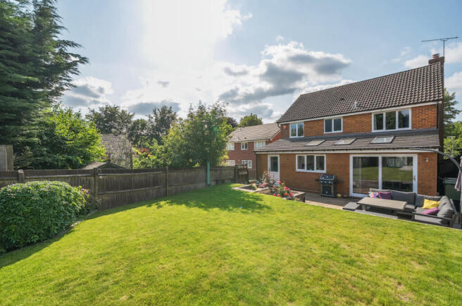 1309219-7-68504bf...