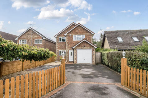 Blackberry Lane, Four Marks, Alton, Hampshire, GU34