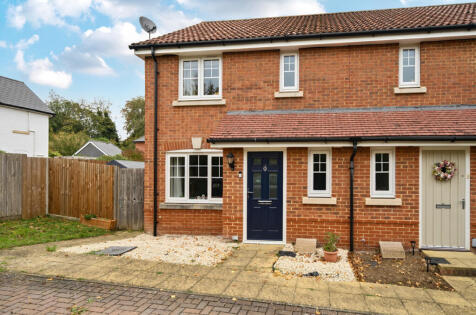 Garstons Way, Holybourne, Alton, Hampshire, GU34