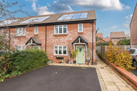 Mulberry Gardens, Medstead, Alton, Hampshire, GU34