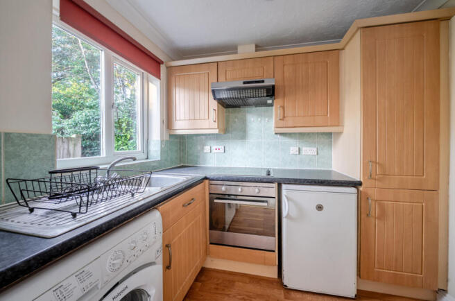 1395650-15-695bc0...