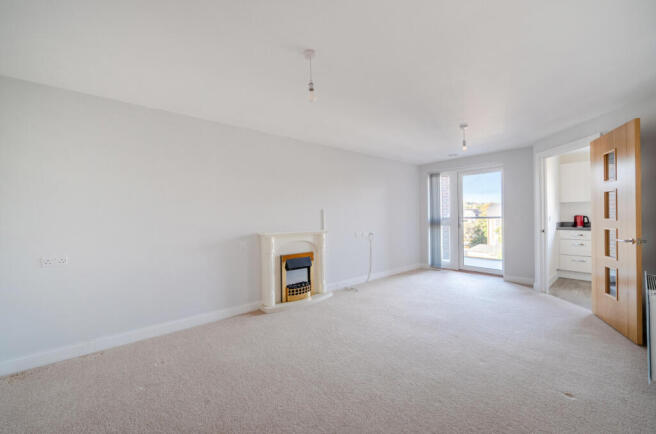 1371261-20-6900d3...