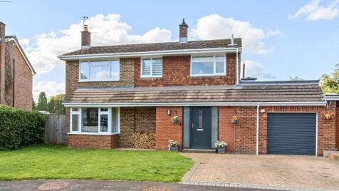 St. Michaels Close, North Waltham, Basingstoke, Hampshire, RG25