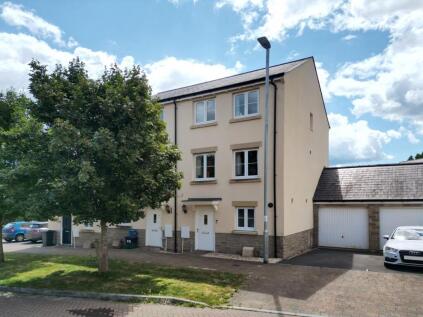 Centenary Way, Bovey Tracey, TQ13