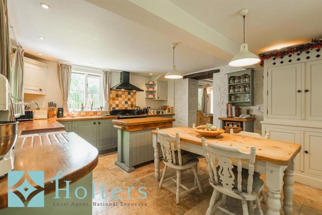 HOLTERS - Ty'n Llan, Abergwesyn-03.jpg