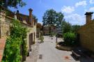 4 bed Country House for sale in Cupramontana, Ancona...