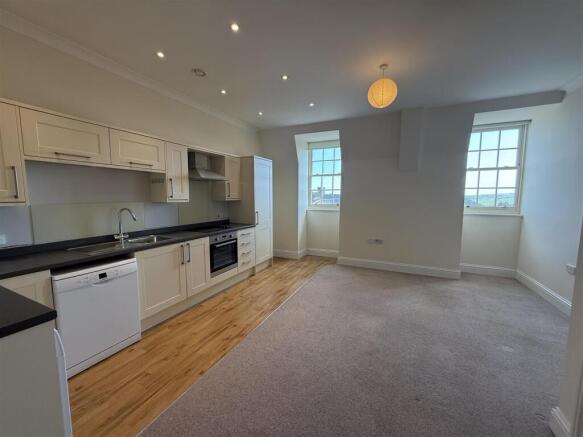 Living Room/Kitchen
