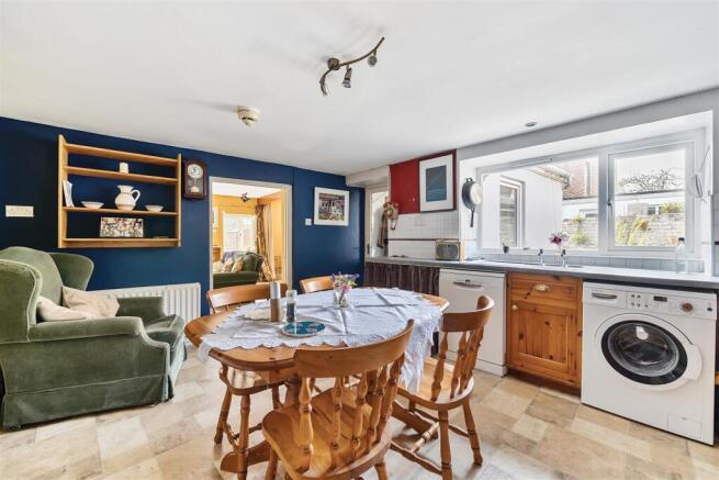 Kitchen/Dining Room