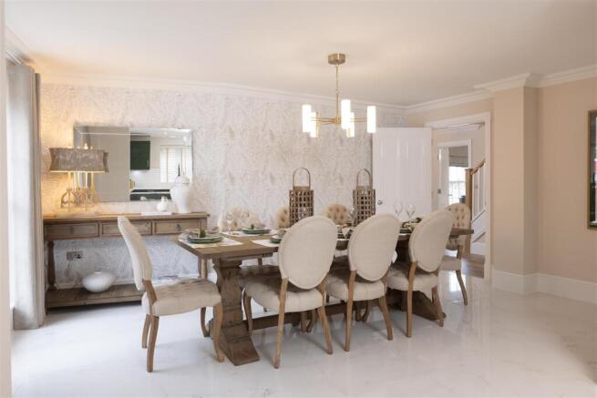Dining room.jpg