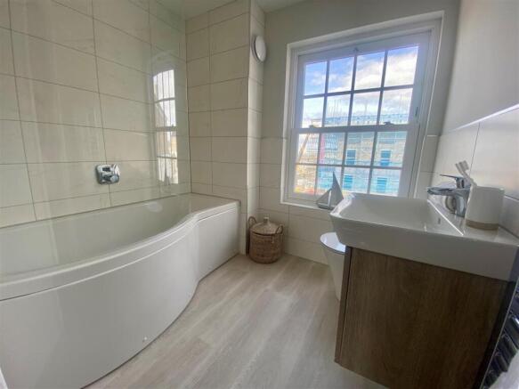 Example bathroom.jpg