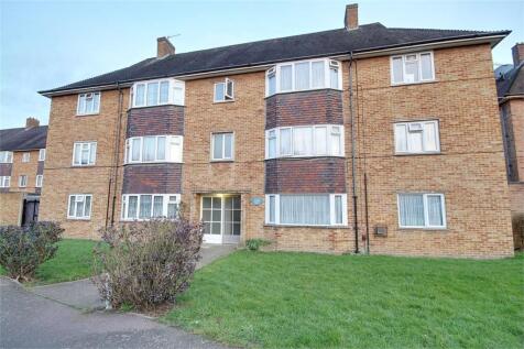 Severn Drive, Enfield, EN1