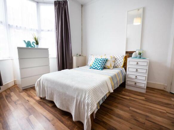 15_St_Martins_Road_C