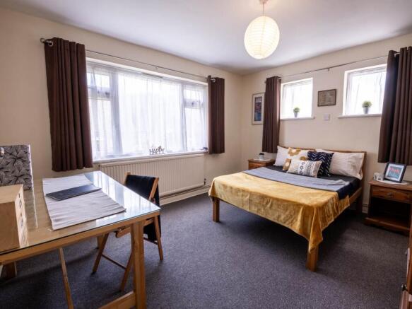 71beaconsfieldflat1-