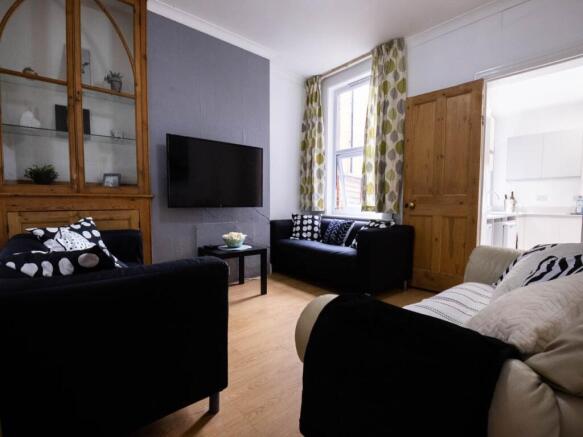 41_St_Martins_Road_C