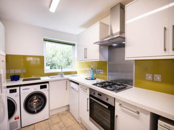 8_Ulcombe_Gardens_Ca