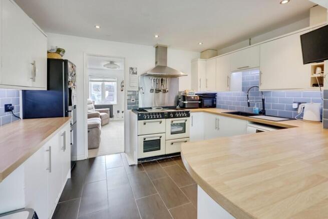 0fb42c3e-4S6A4600...