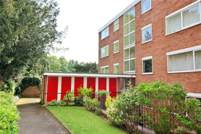 2 bedroom flat  for sale Whitley