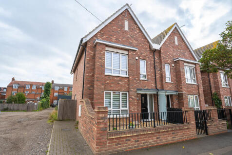 Penfold Road, Felixstowe