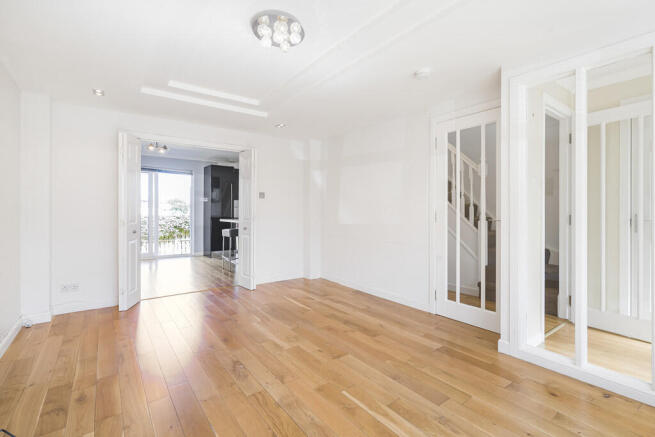 8 Glenisla Court,...
