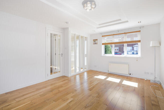 8 Glenisla Court,...