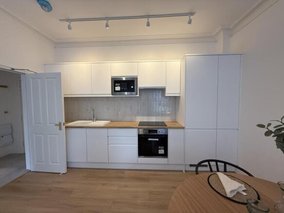 FLAT 3 KITCHEN