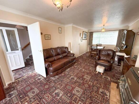3 bed semi, Oakworth