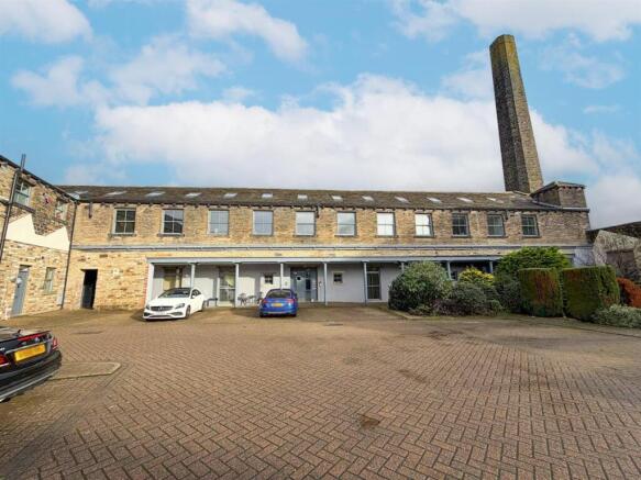 3 bed apartment, Silsden