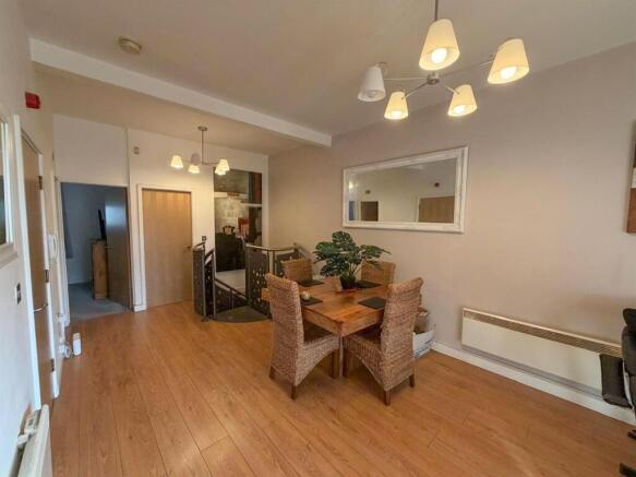 3 bed apartment, Silsden