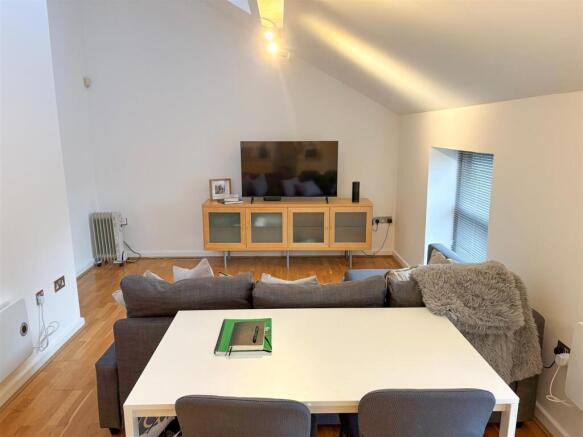 1 bed apartment, Silsden