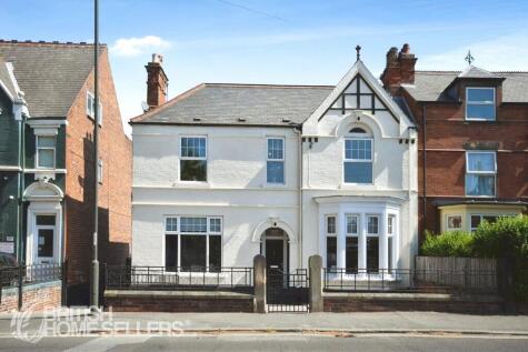 Newbold Road, Chesterfield, Derbyshire, S41