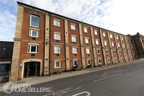 High Street, Mistley, Manningtree, Essex, CO11