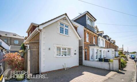 Richmond Road, Pevensey Bay, Pevensey, East Sussex, BN24