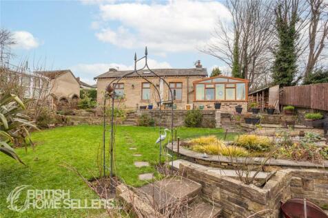 Waltroyd Road, Cleckheaton, West Yorkshire, BD19