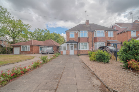 Fulford Hall Road, Solihull, B90 1QY