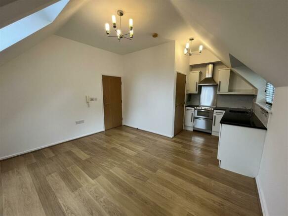 Open Plan Kitchen / Living Room