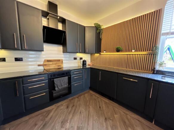 Kitchen/Breakfast Room
