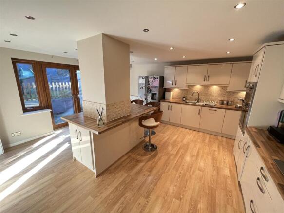 Dining Kitchen