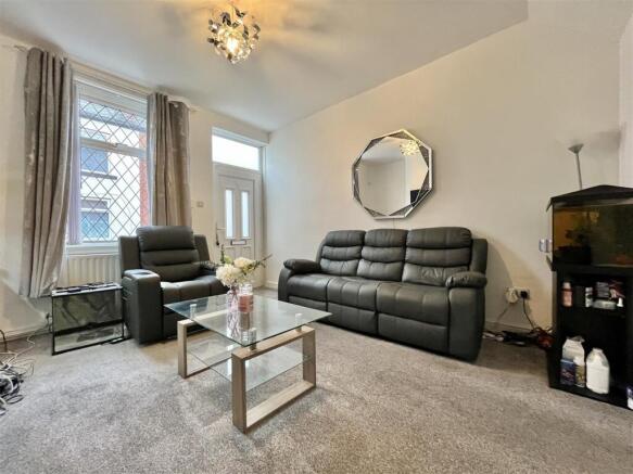 Lounge:
