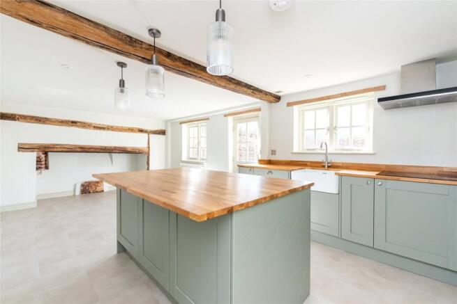 Kitchen/Dining Rm