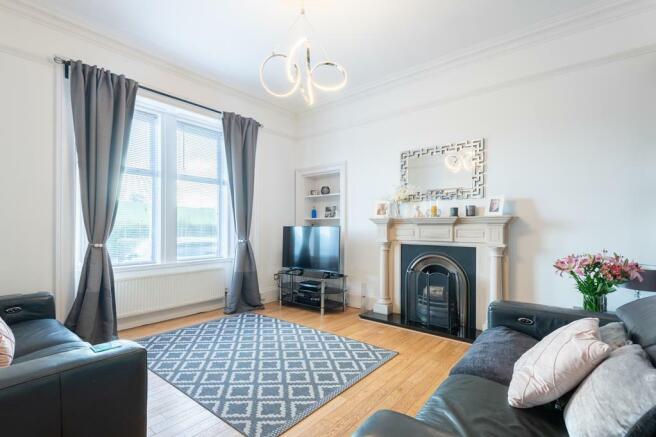 SITTING ROOM 