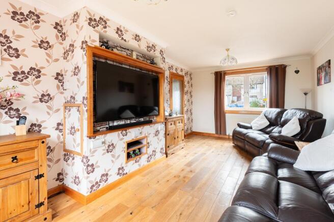 LIVING ROOM AGAIN
