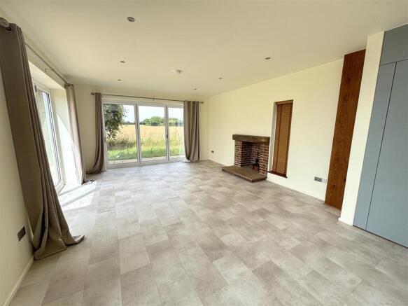 lounge area.jpg
