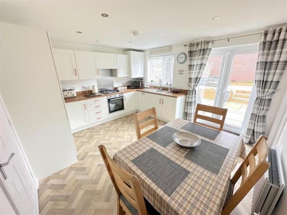 Dining Kitchen