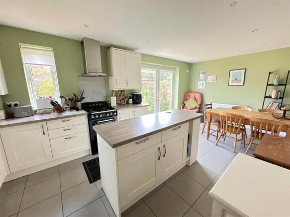 Dining Kitchen