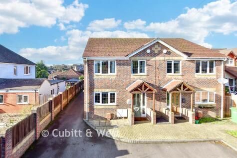 London Road, Horndean, Waterlooville, Hampshire