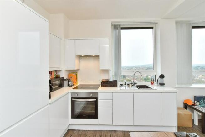 Lounge/ Kitchen