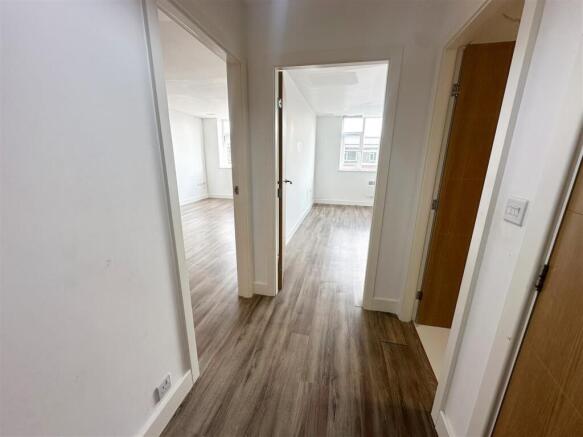 Flat 30 lombard house marketing pics-5.jpg