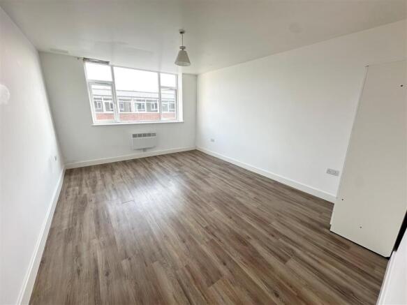 Flat 30 lombard house marketing pics-3.jpg